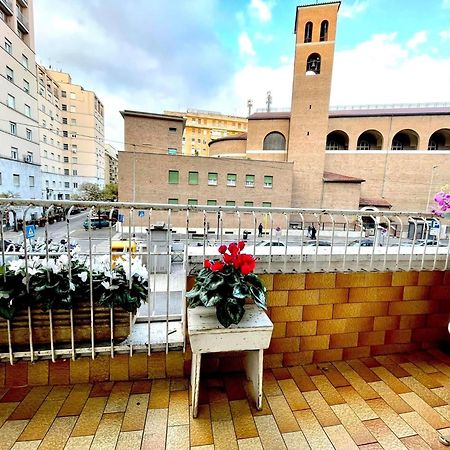 Lucens Domus Appartamento Roma Quartiere Trieste - Vicino Metro B1 - エクステリア 写真